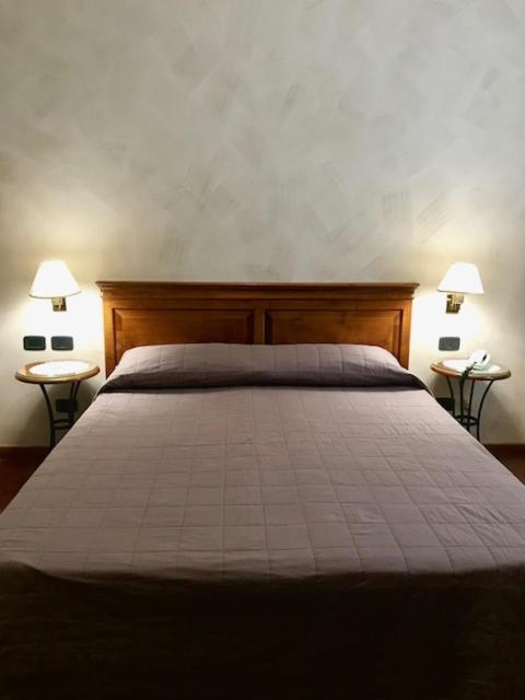 Albergo La Meridiana Castelnuovo del Garda Exterior foto